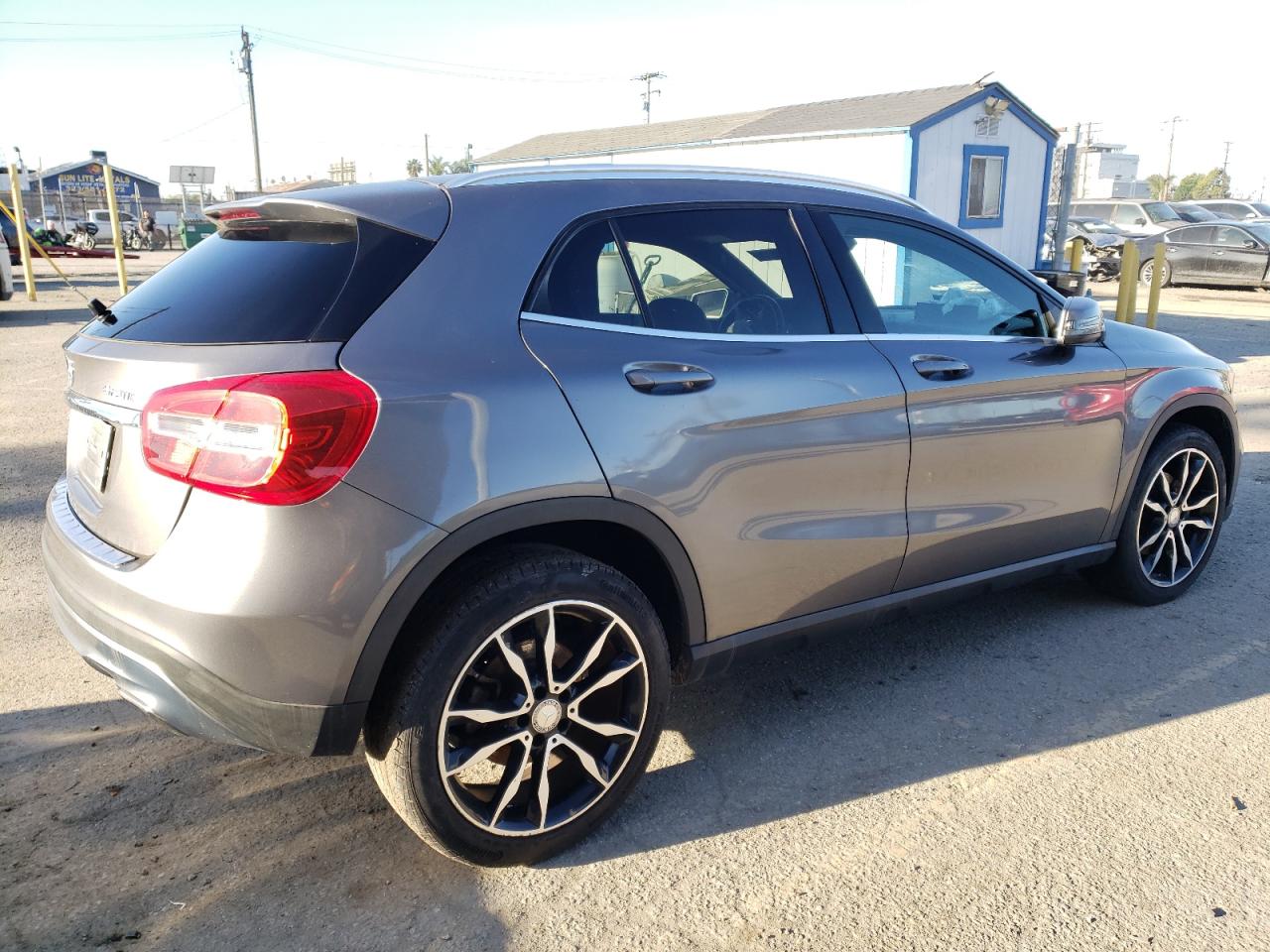 2015 Mercedes-Benz GLA-klasse VIN WDCTG4GB3FJ079720 Copart auction photo, front end damage thumbnail 3