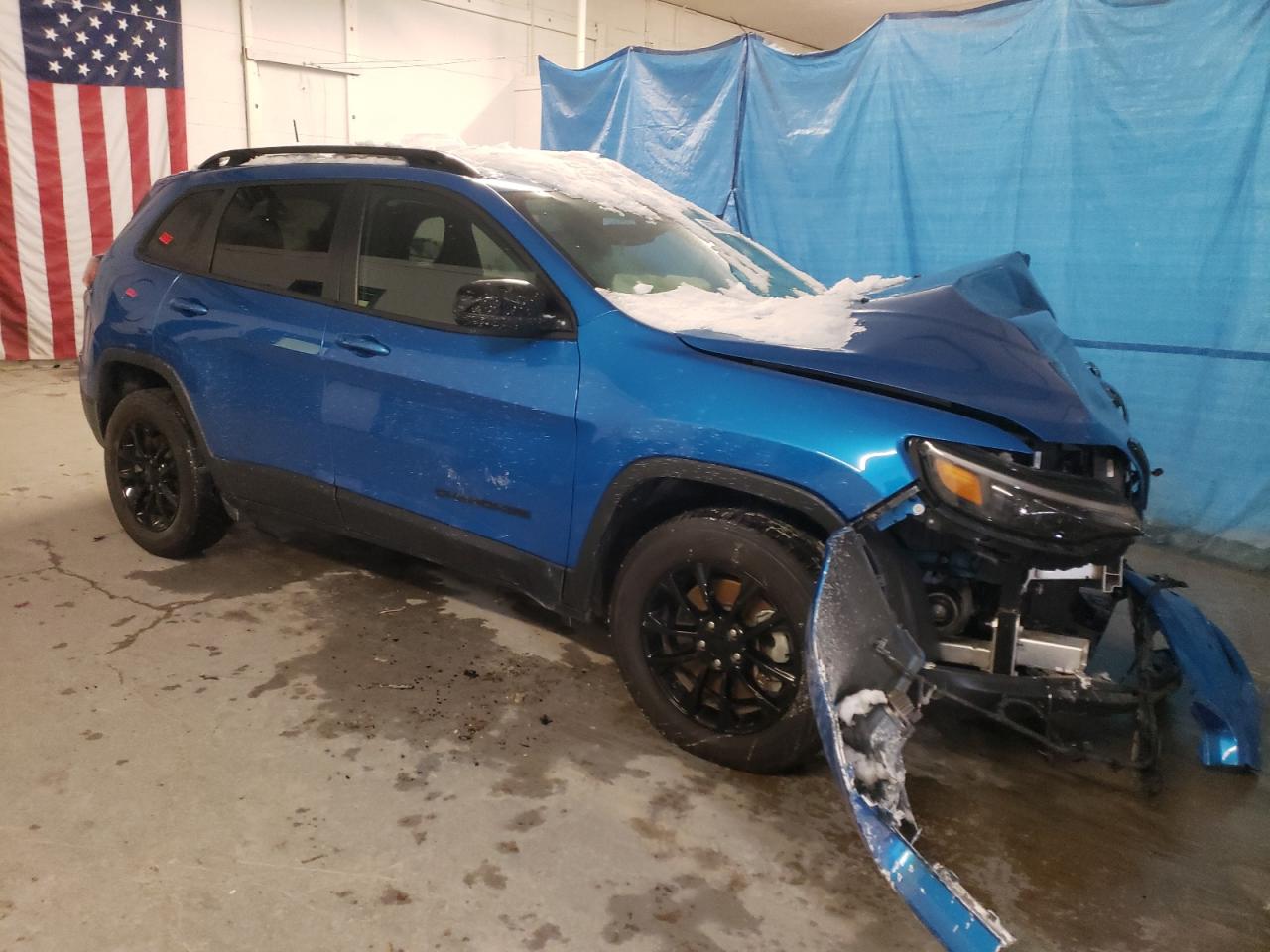 2023 Jeep Cherokee VIN 1C4PJMMB8PD115267 Copart auction photo, front end damage thumbnail 4