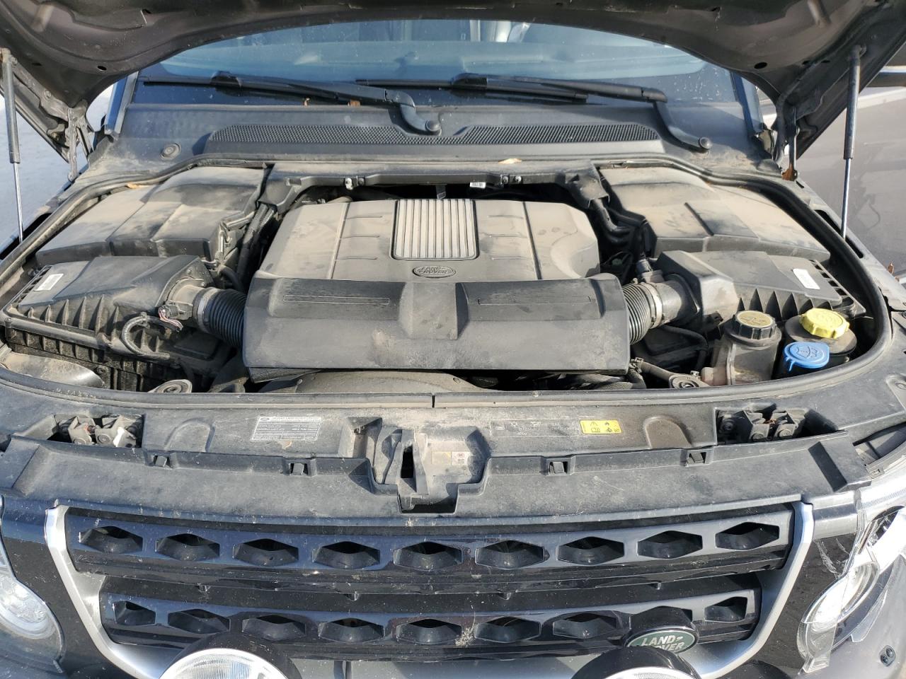 2016 Land Rover LR4 VIN SALAK2V62GA822738 Copart auction photo, front end / minor dent/scratches damage thumbnail 12