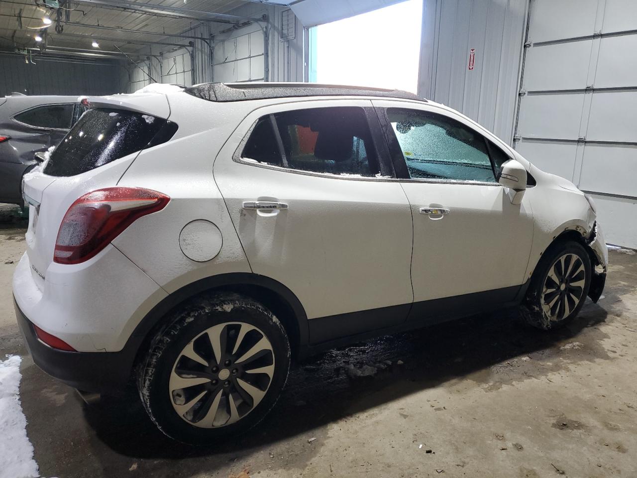 2019 Buick Encore VIN KL4CJCSM2KB772951 Copart auction photo, front end damage thumbnail 3