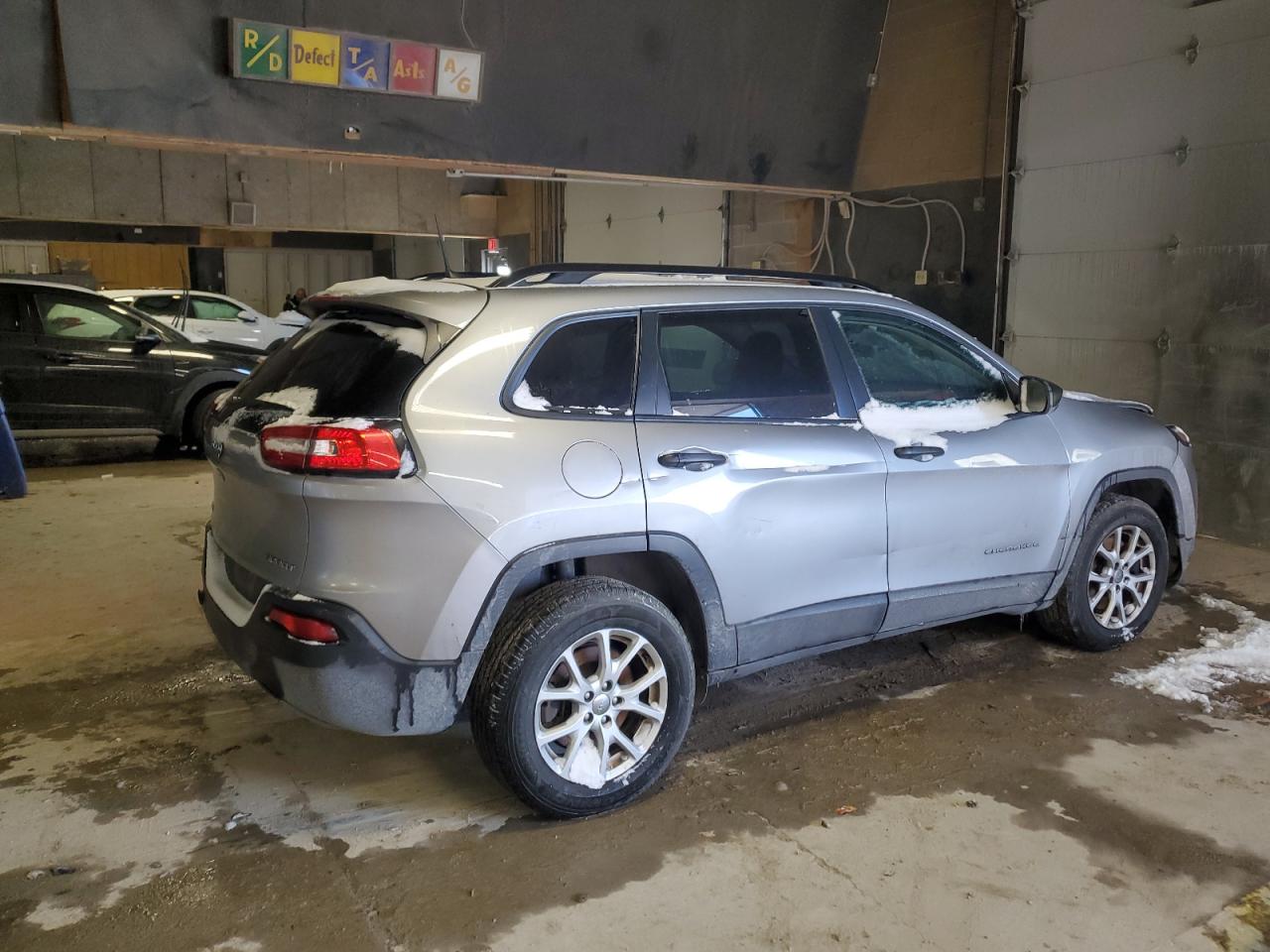 2017 Jeep Grand Cherokee VIN 1C4PJMAB7HW658278 Copart auction photo, front end / minor dent/scratches damage thumbnail 3