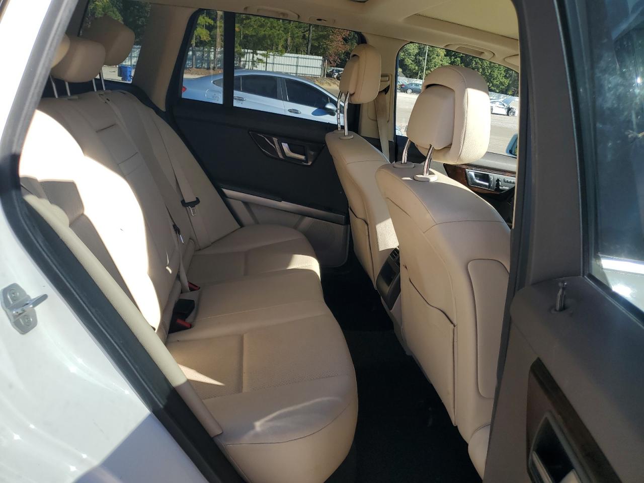 2015 Mercedes-Benz GLK-klasse VIN WDCGG5HB1FG414511 Copart auction photo, front end damage thumbnail 11