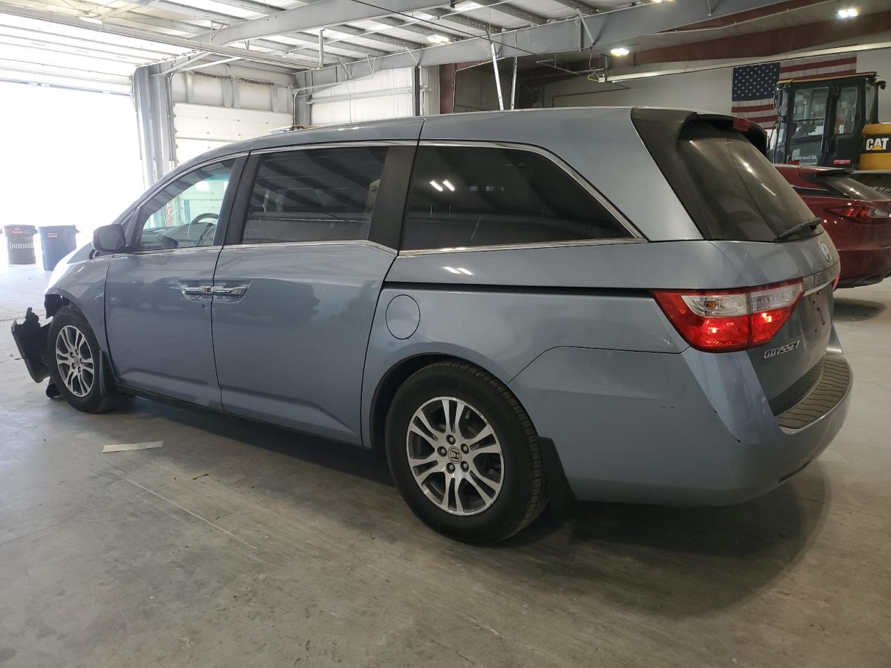2011 Honda Odyssey VIN 5FNRL5H60BB041978 Copart auction photo, front end damage thumbnail 2
