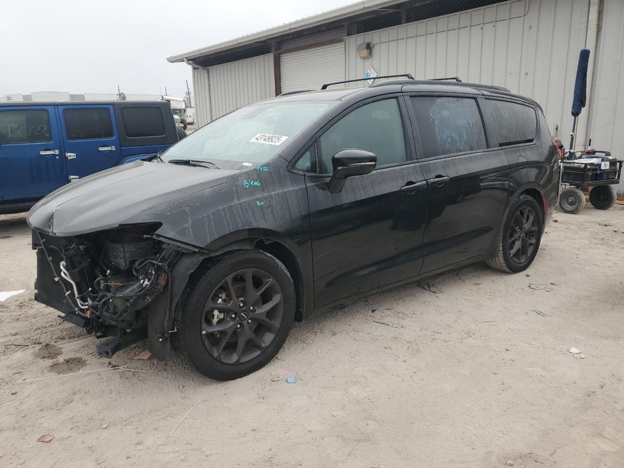 2022 Chrysler Pacifica VIN 2C4RC1GG0NR183095