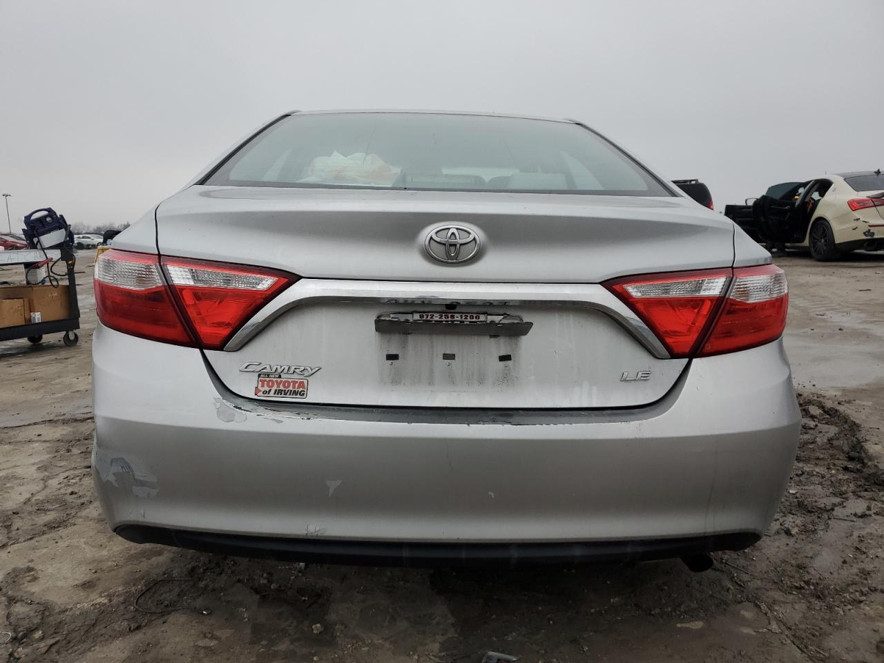2015 Toyota Camry VIN 4T1BF1FK0FU923565 Copart auction photo, front end / rear end damage thumbnail 6