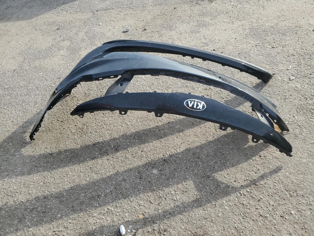 2016 KIA Optima VIN 5XXGU4L3XGG067536 Copart auction photo, front end damage thumbnail 12