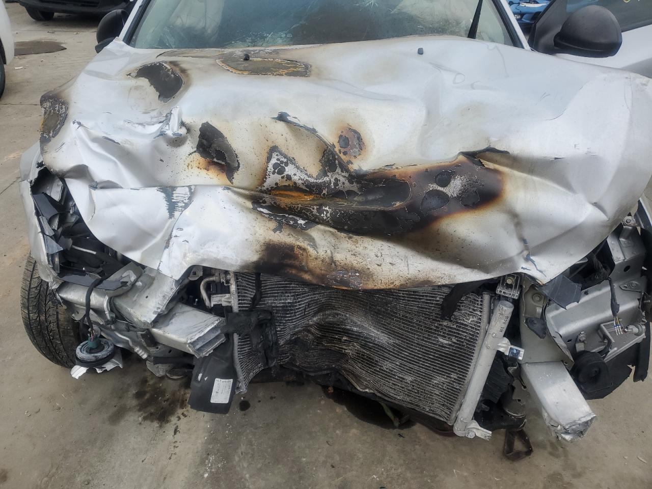 2016 Chevrolet Cruze VIN 1G1PC5SH2G7140924 Copart auction photo, all over / burn damage thumbnail 11