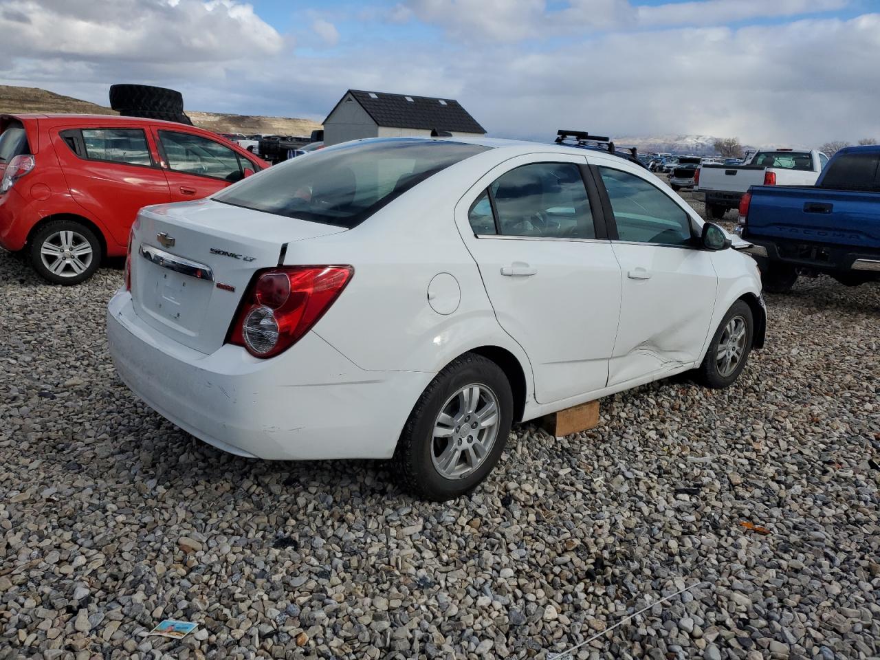 2013 Chevrolet Sonic VIN 1G1JD5SB7D4250489 Copart auction photo, front end / side damage thumbnail 3