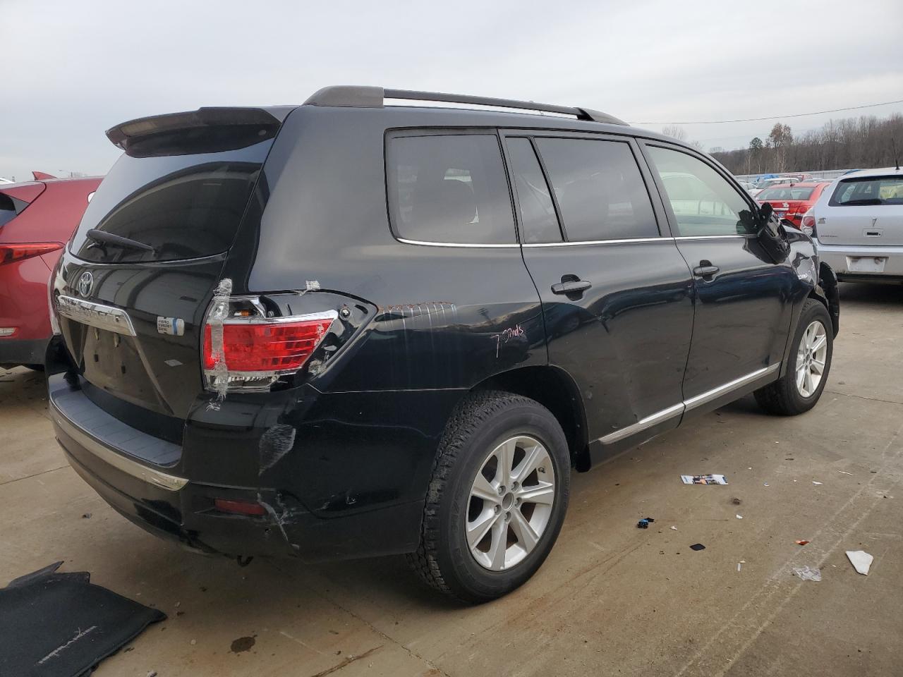 2012 Toyota Highlander VIN JTEBC3EH7C2010366 Copart auction photo, front end damage thumbnail 3