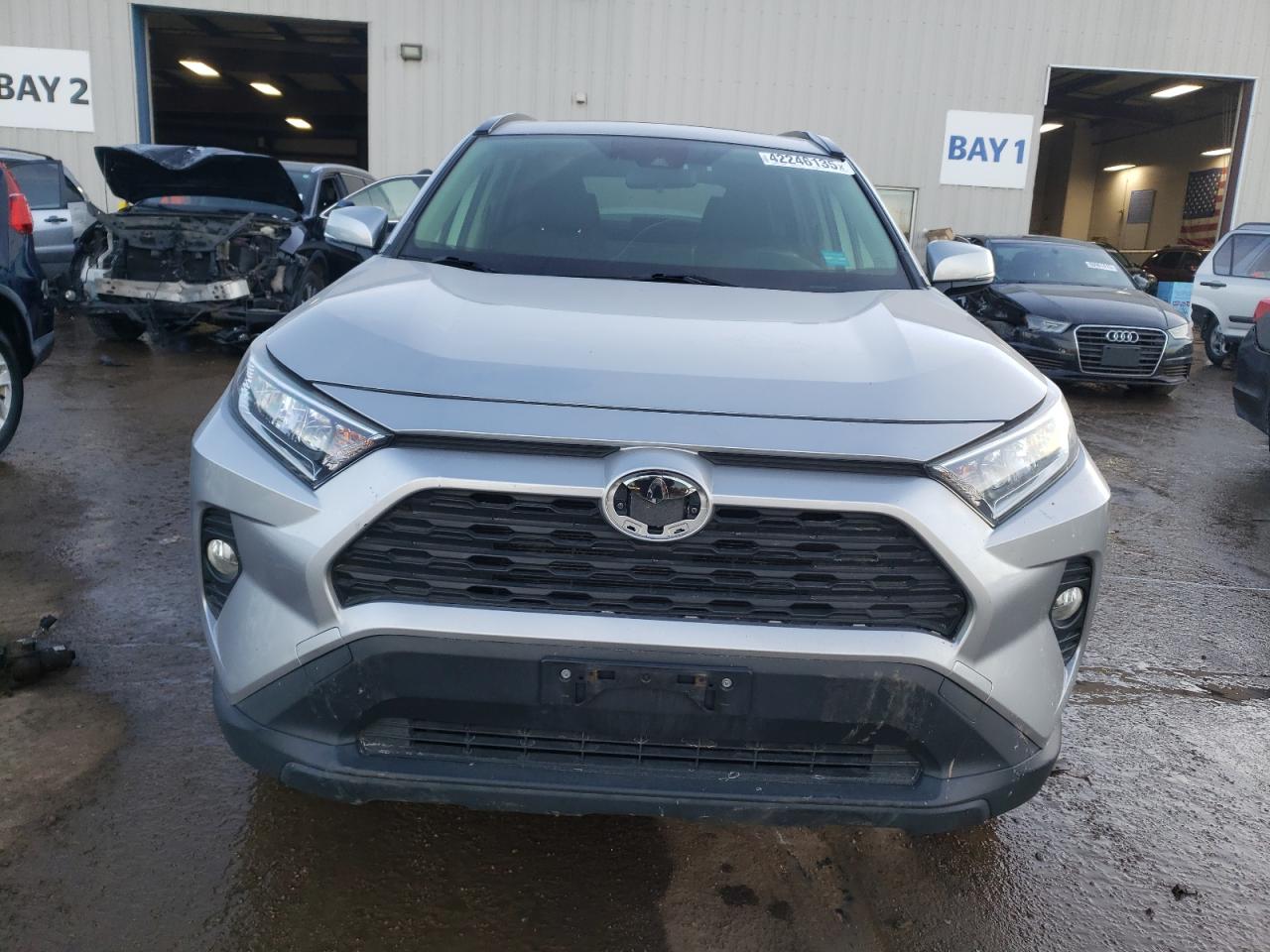 2019 Toyota RAV 4 VIN JTMP1RFV8KJ016267 Copart auction photo, rear end damage thumbnail 5