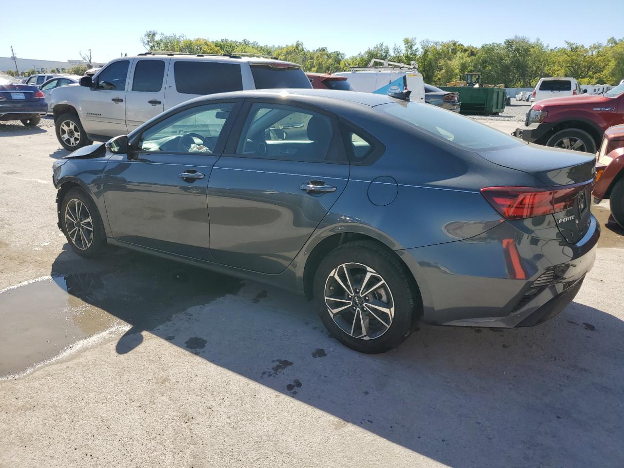 2024 KIA Forte VIN 3KPF24AD3RE765365 Copart auction photo, front end damage thumbnail 2