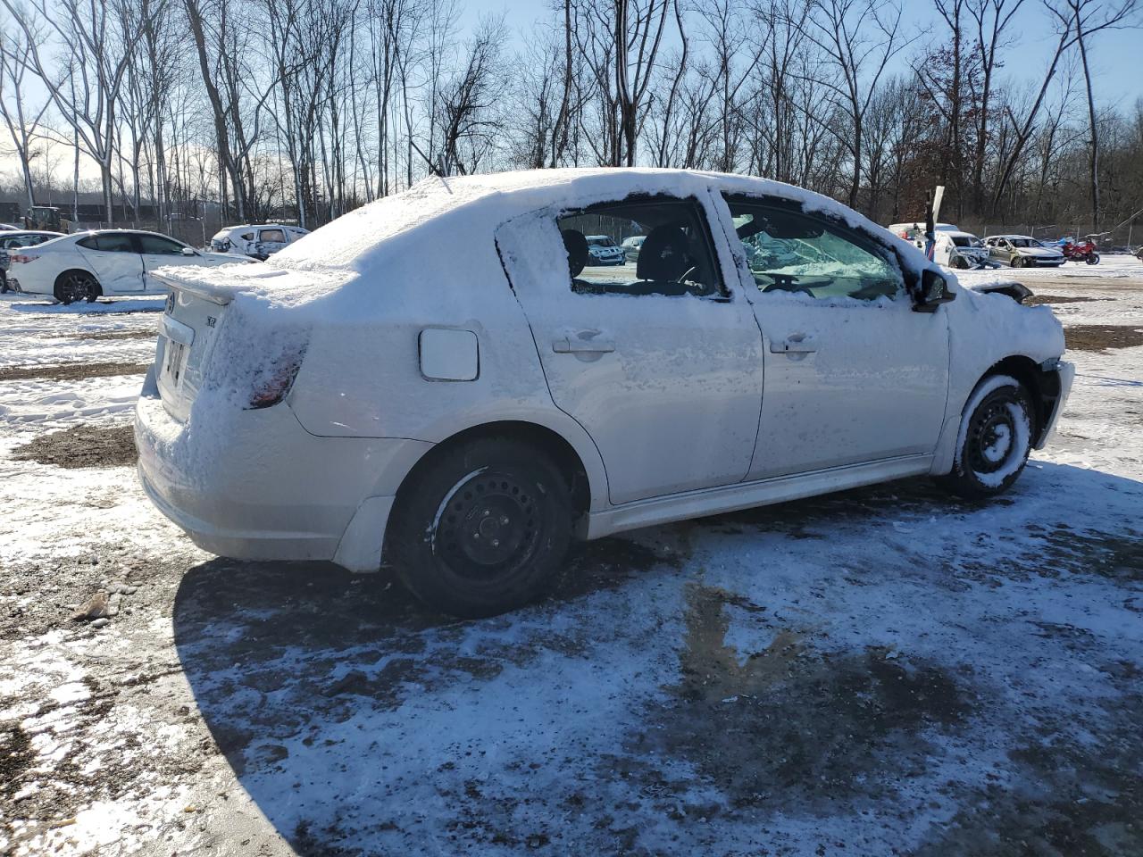 2011 Nissan Sentra VIN 3N1AB6AP0BL692427 Copart auction photo, front end / minor dent/scratches damage thumbnail 3