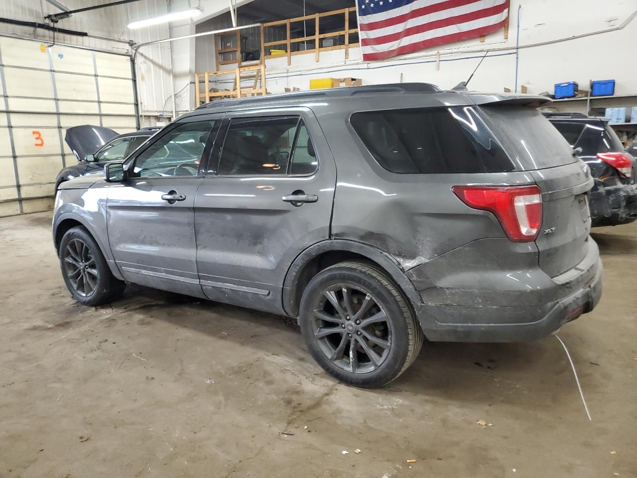 2019 Ford Explorer VIN 1FM5K8D88KGA09193 Copart auction photo, front end / rear end damage thumbnail 2