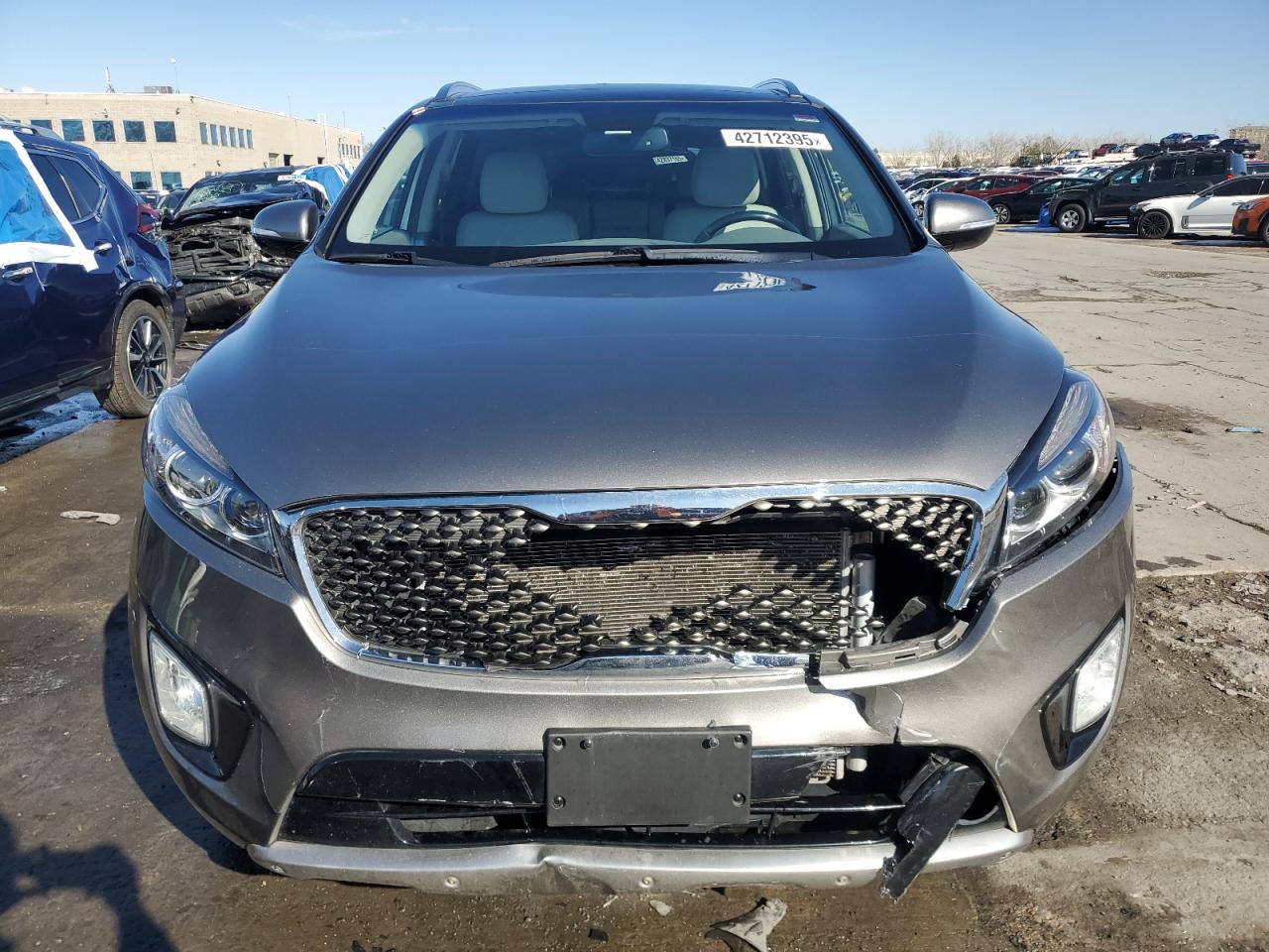 2016 KIA Sorento VIN 5XYPKDA56GG104720 Copart auction photo, front end damage thumbnail 5