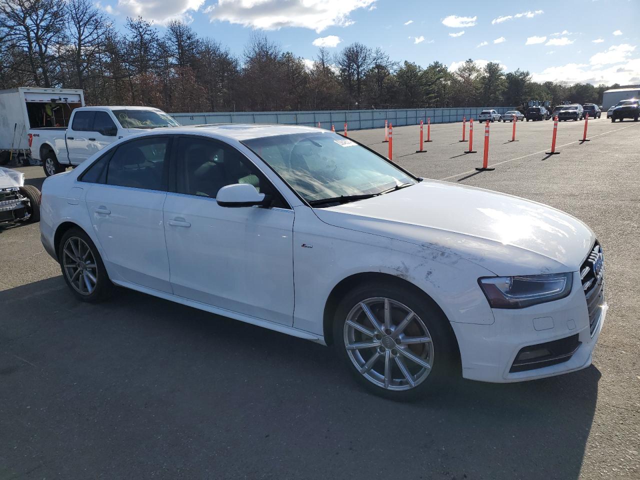 2014 Audi A4 VIN WAUFFAFL2EN036652 Copart auction photo, minor dent/scratches damage thumbnail 4