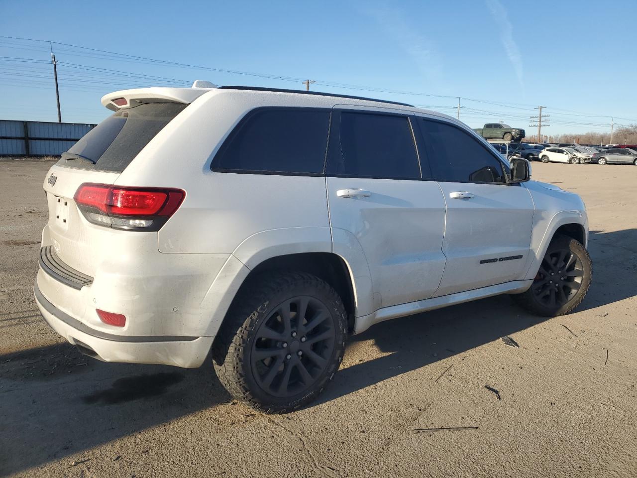 2018 Jeep Grand Cherokee VIN 1C4RJFCMXJC374413 Copart auction photo, side damage thumbnail 3