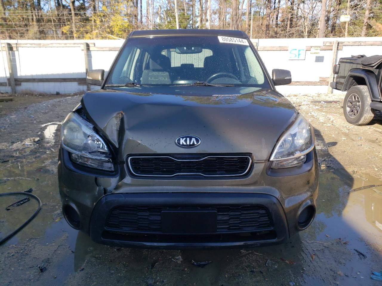 2013 KIA Soul VIN KNDJT2A68D7501256 Copart auction photo, front end / minor dent/scratches damage thumbnail 5