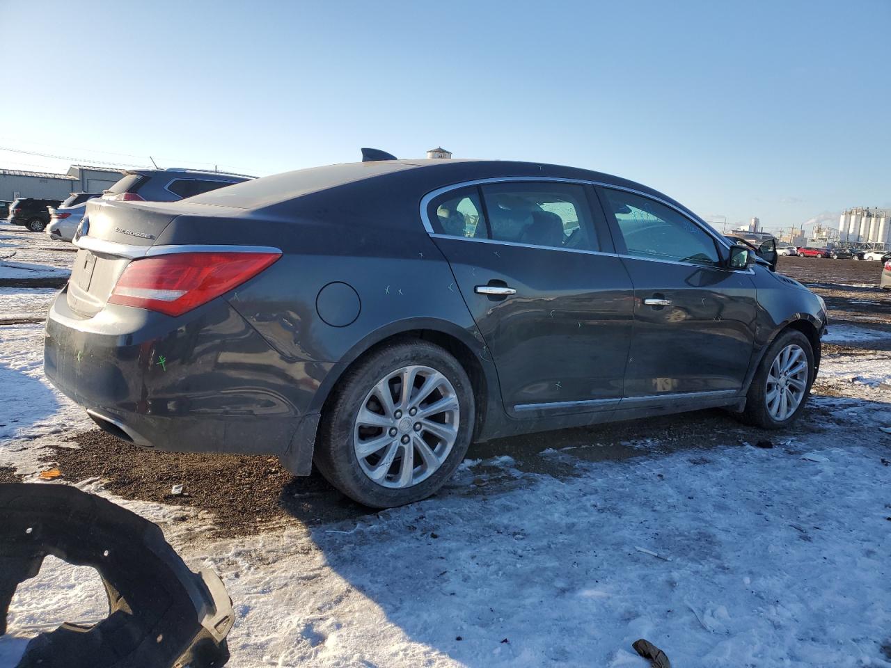 2015 Buick LaCrosse VIN 1G4GB5G31FF235448 Copart auction photo, front end / minor dent/scratches damage thumbnail 3