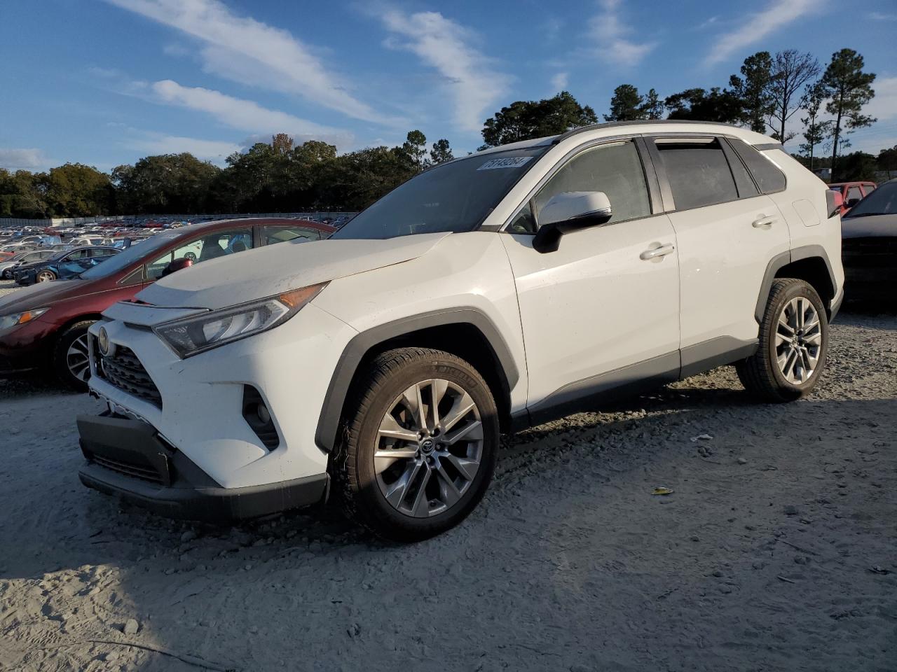2019 Toyota RAV 4 VIN JTMC1RFV3KJ014053