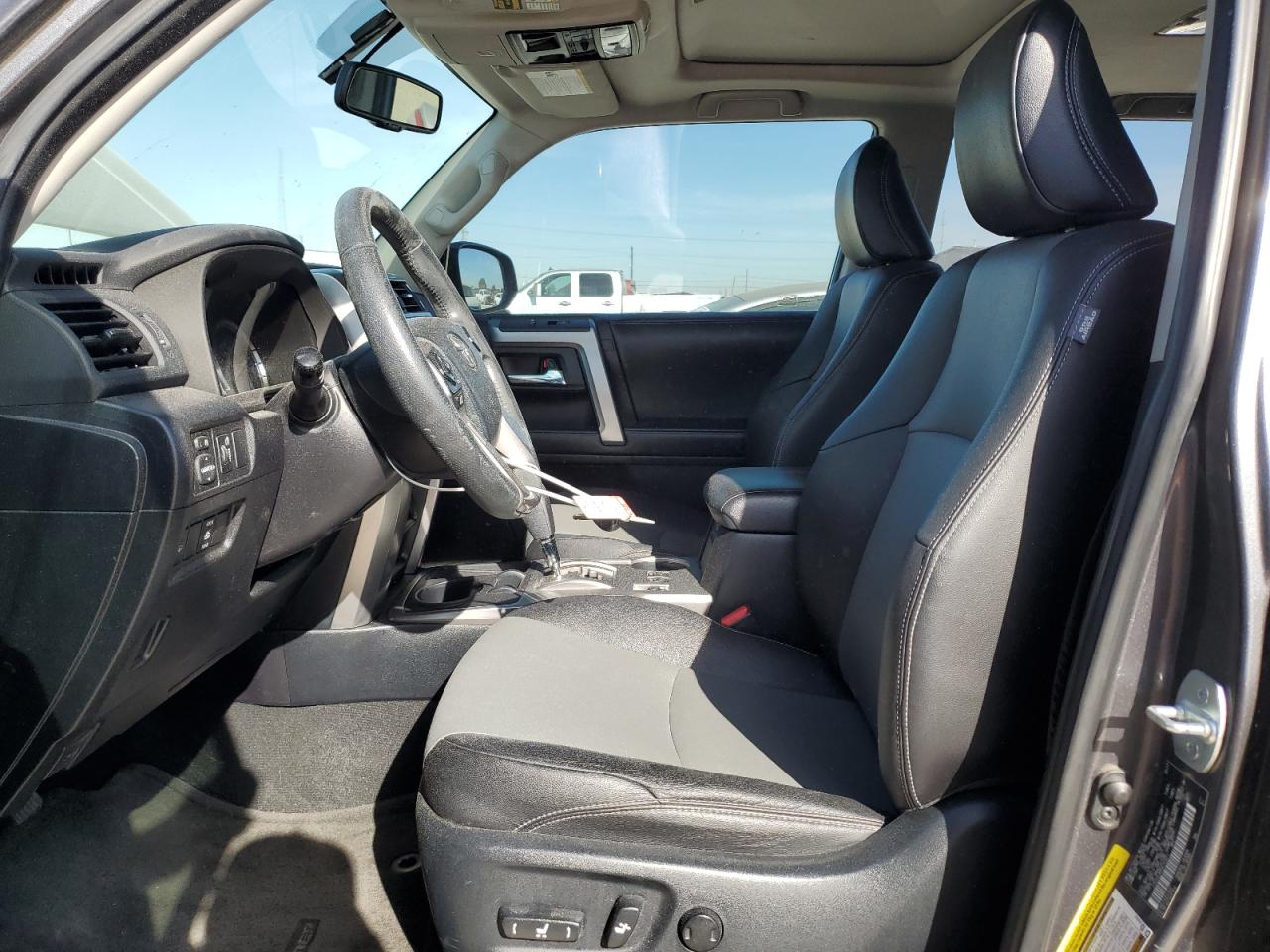 2017 Toyota 4Runner VIN JTEZU5JR5H5153411 Copart auction photo, front end damage thumbnail 7