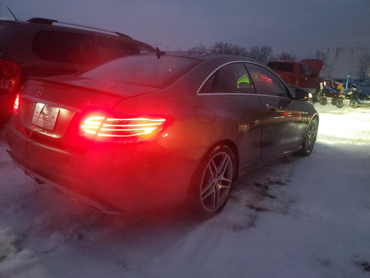 2017 Mercedes-Benz E-klasse VIN WDDKJ6HB4HF355427 Copart auction photo, rear end damage thumbnail 3