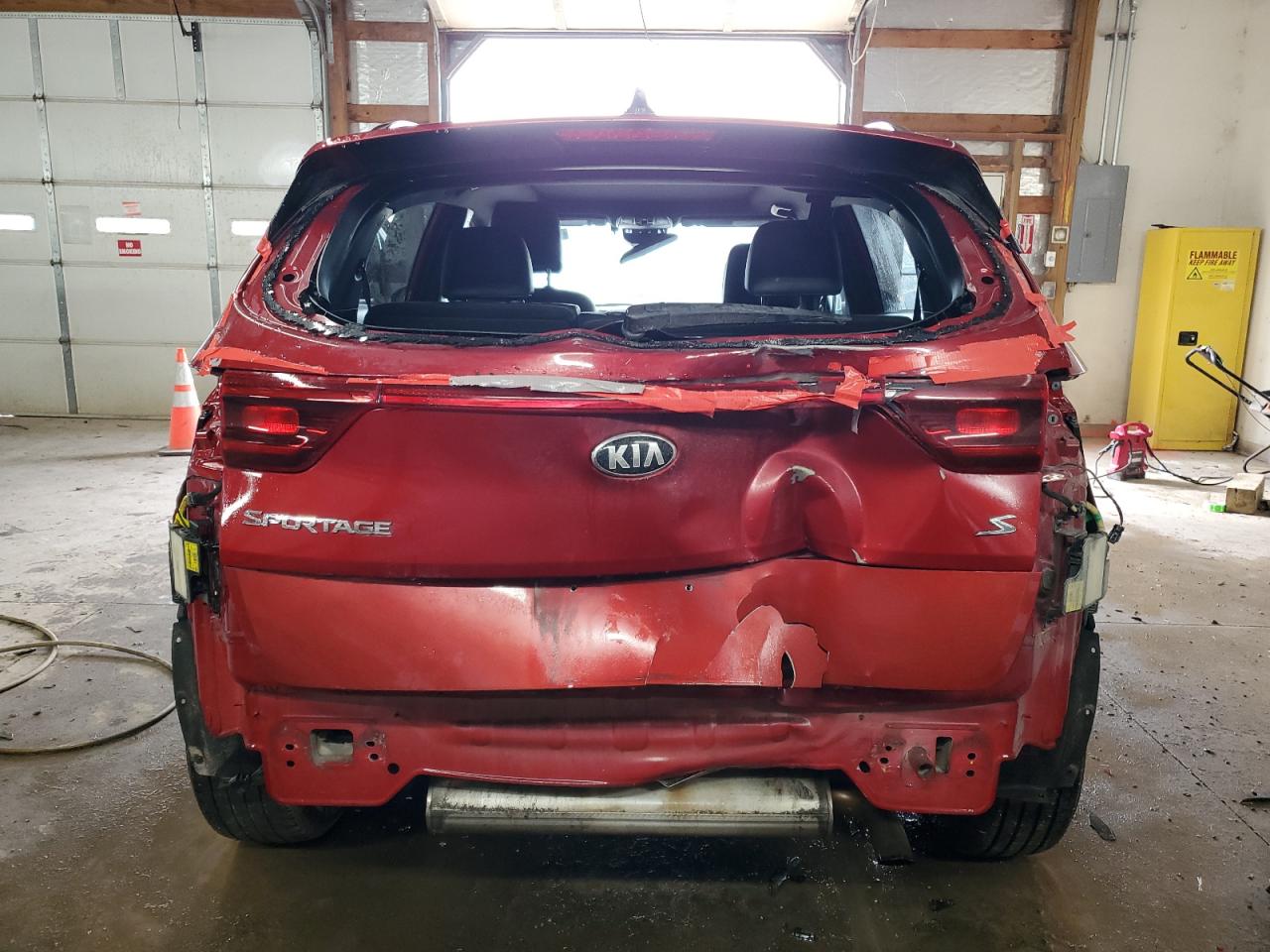 2020 KIA Sportage VIN KNDP63AC1L7675648 Copart auction photo, rear end damage thumbnail 6