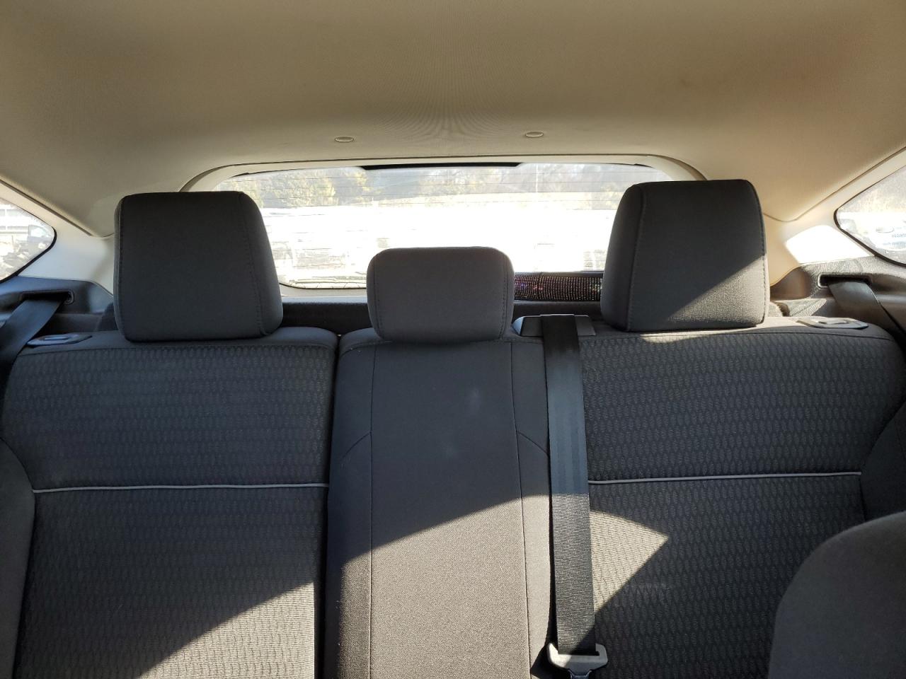 2012 Ford Focus VIN 1FAHP3M21CL463379 Copart auction photo, side / rear end damage thumbnail 10