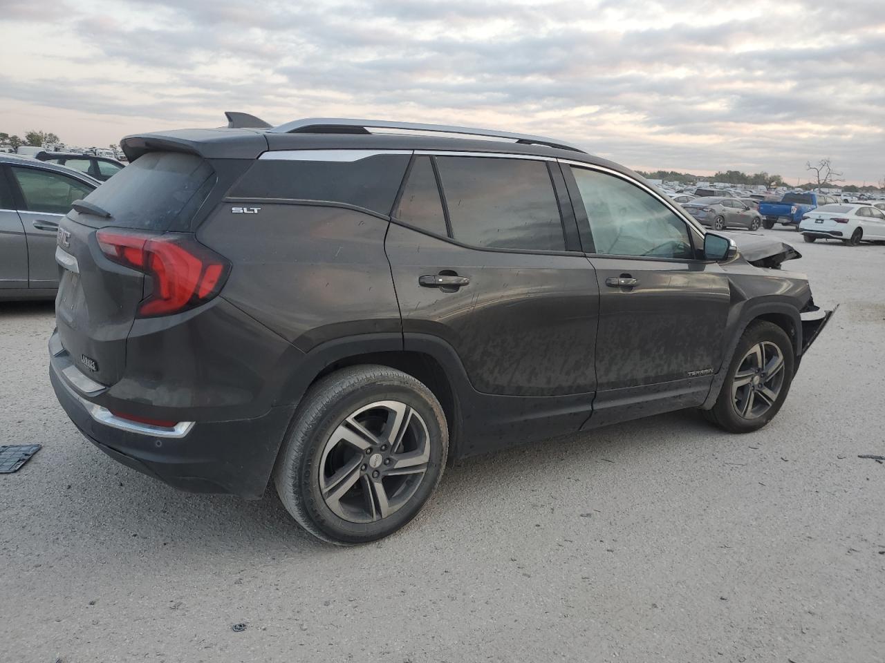 2020 GMC Terrain VIN 3GKALPEV7LL178394 Copart auction photo, front end damage thumbnail 3