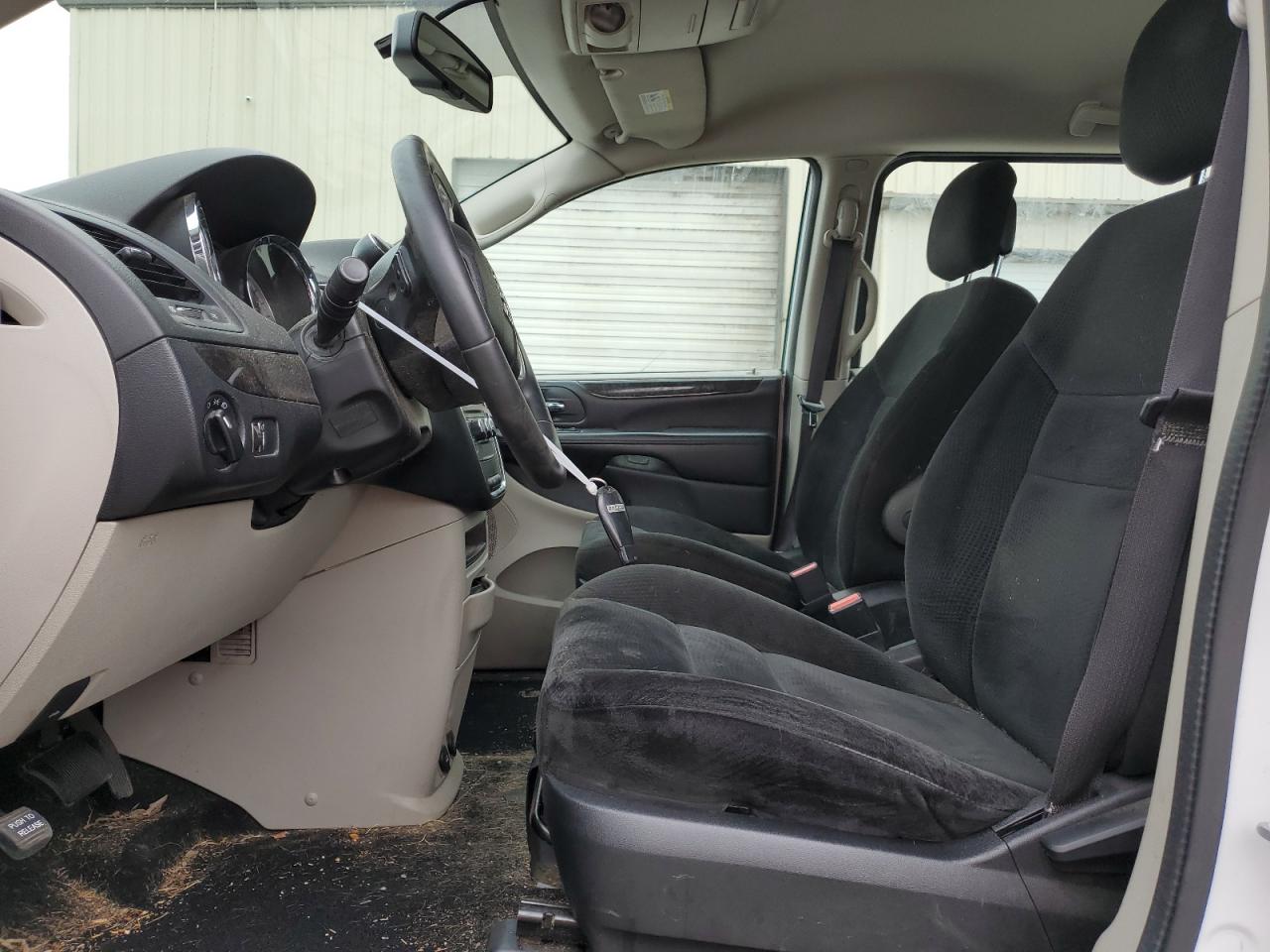 2016 Dodge Caravan VIN 2C4RDGBG9GR236600 Copart auction photo, front end damage thumbnail 7