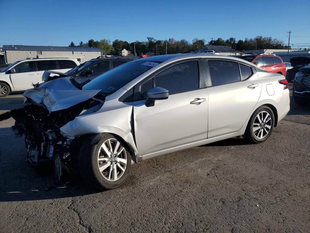 2020 Nissan Versa VIN 3N1CN8EV5LL810722