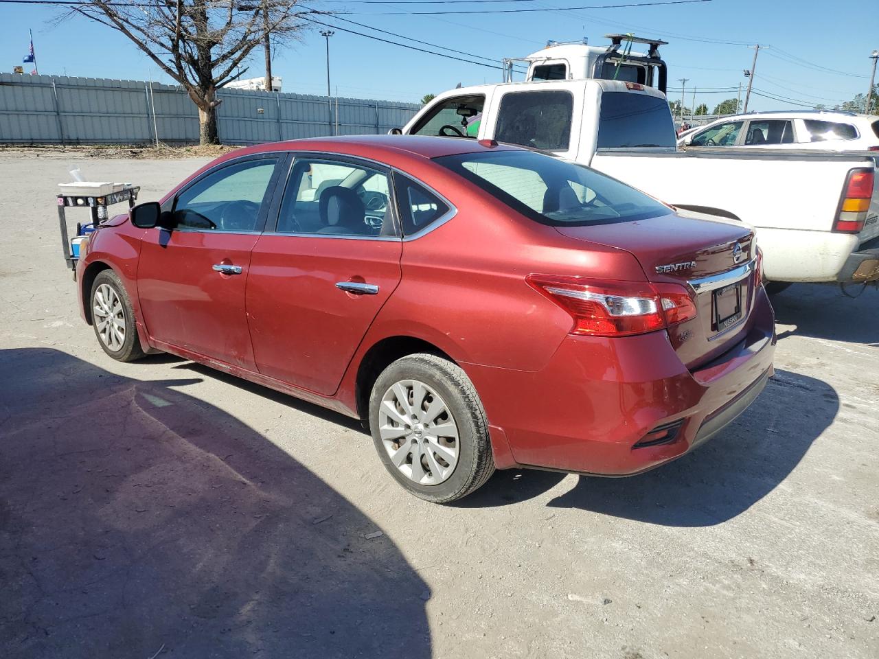2017 Nissan Sentra VIN 3N1AB7AP7HY250066 Copart auction photo, front end damage thumbnail 2