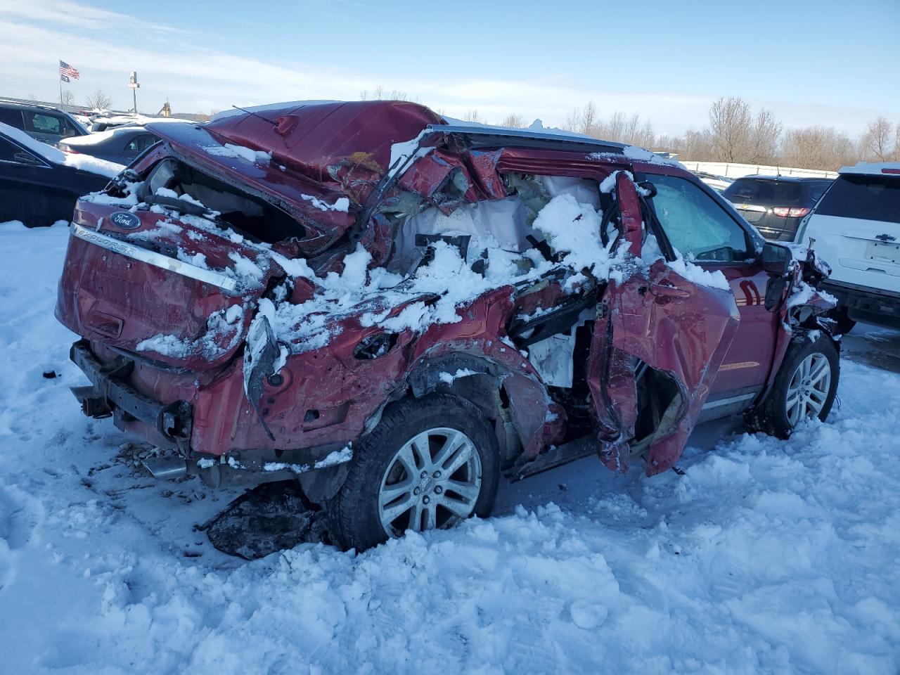 2018 Ford Explorer VIN 1FM5K8D82JGB41543 Copart auction photo, all over damage thumbnail 3