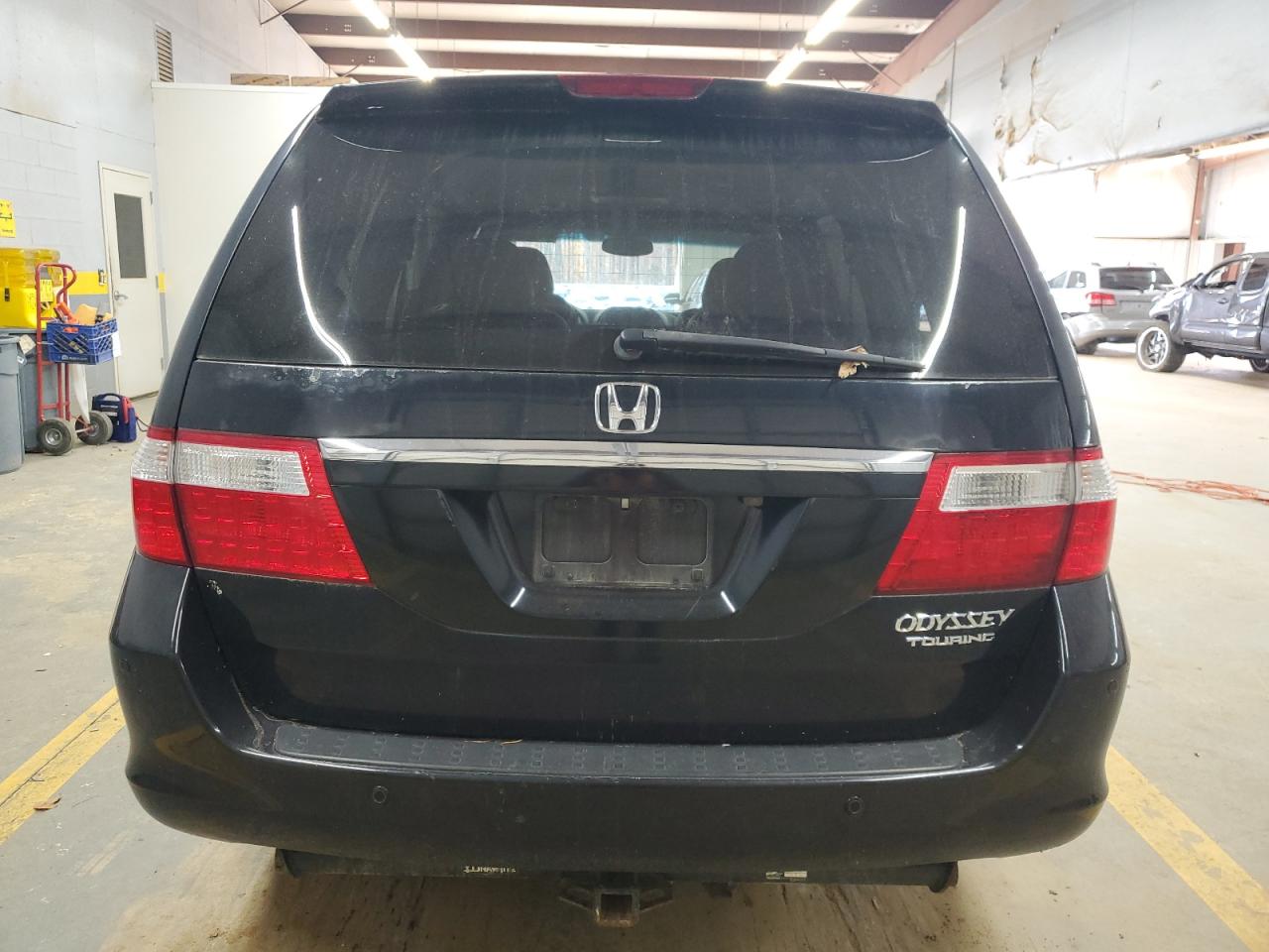 2005 Honda Odyssey VIN 5FNRL388X5B103588 Copart auction photo, front end damage thumbnail 6