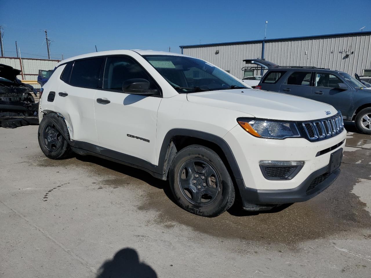 2021 Jeep Compass VIN 3C4NJCAB0MT531972 Copart auction photo, rear end / front end damage thumbnail 4