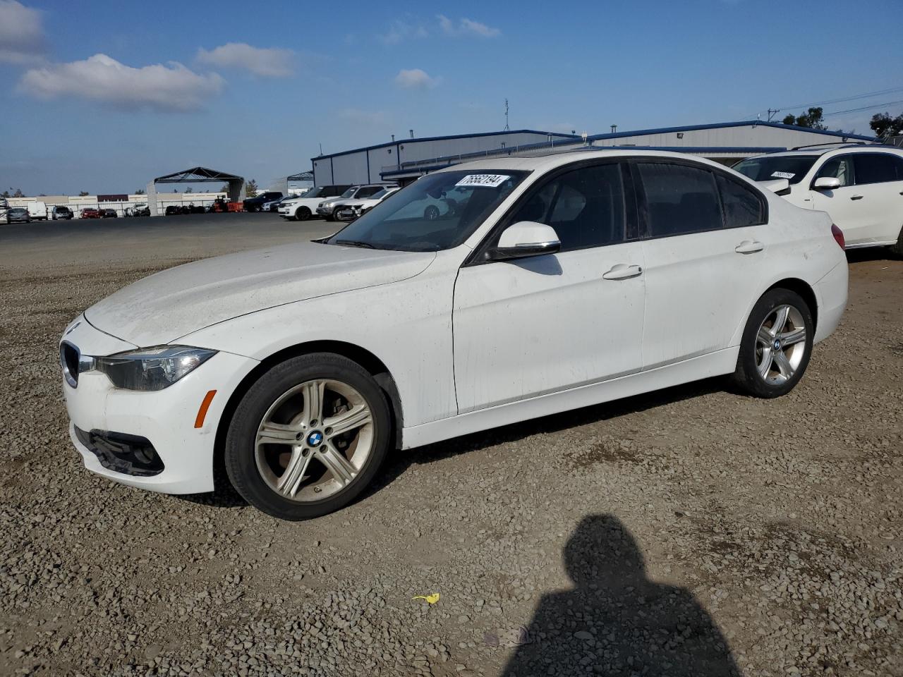 2016 BMW 3er VIN WBA8E1G53GNU10149