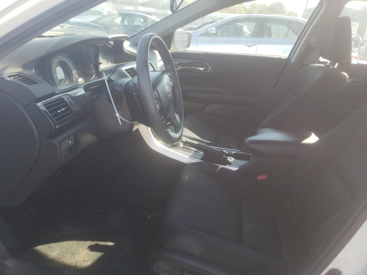 2015 Honda Accord VIN 1HGCR2F57FA218703 Copart auction photo, front end damage thumbnail 7