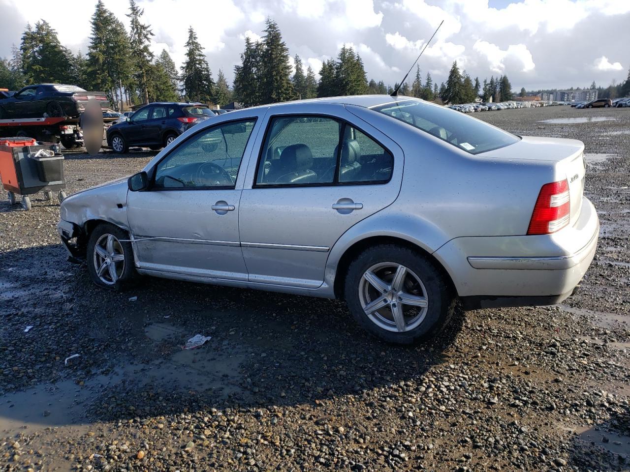 2004 Volkswagen Jetta VIN 3VWSE69M24M077245 Copart auction photo, side / front end damage thumbnail 2