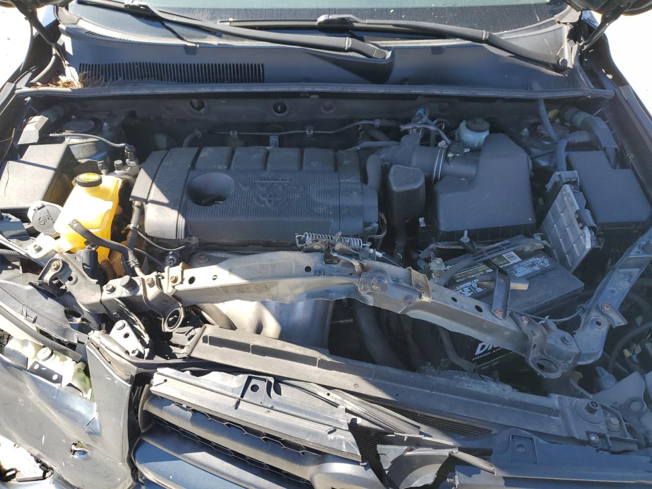 2011 Toyota RAV 4 VIN 2T3BF4DV7BW160198 Copart auction photo, front end / minor dent/scratches damage thumbnail 13
