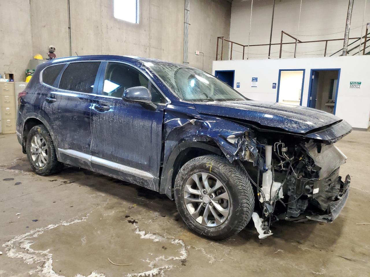 2019 Hyundai Santa Fe VIN 5NMS2CAD9KH128388 Copart auction photo, front end / rear end damage thumbnail 4