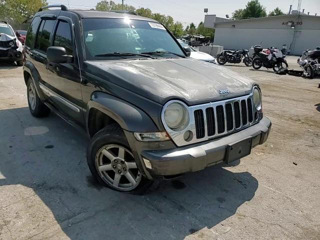 2005 Jeep Liberty (North America) VIN 1J4GL58K65W666044 Copart auction photo, front end / rear end damage thumbnail 11