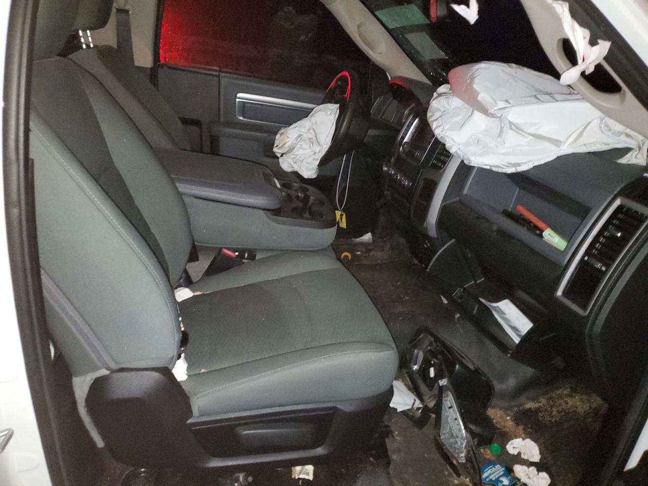 2016 RAM 1500 VIN 3C6JR6DT1GG313654 Copart auction photo, all over damage thumbnail 10