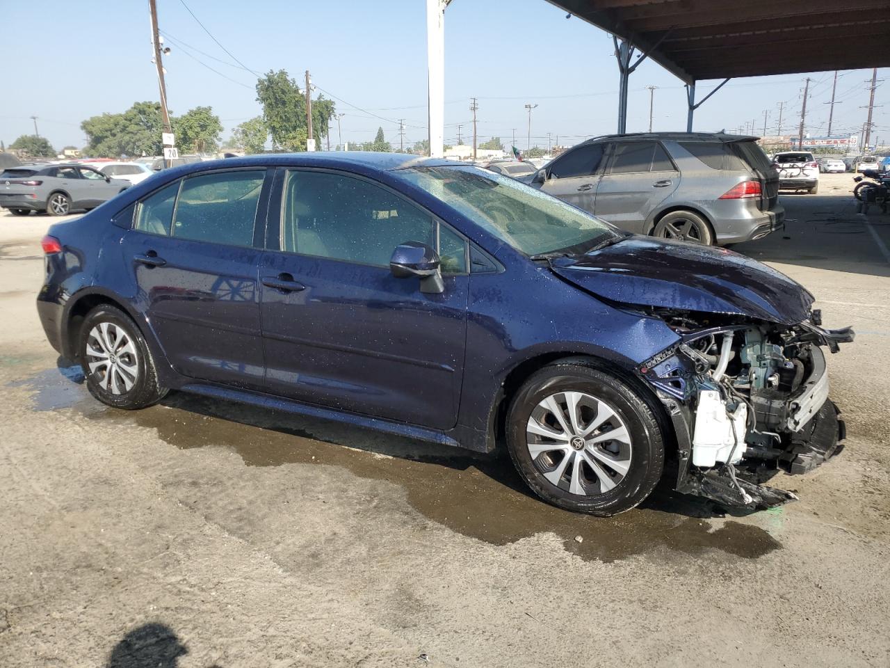 2022 Toyota Corolla VIN JTDEAMDE5NJ060017 Copart auction photo, front end damage thumbnail 4