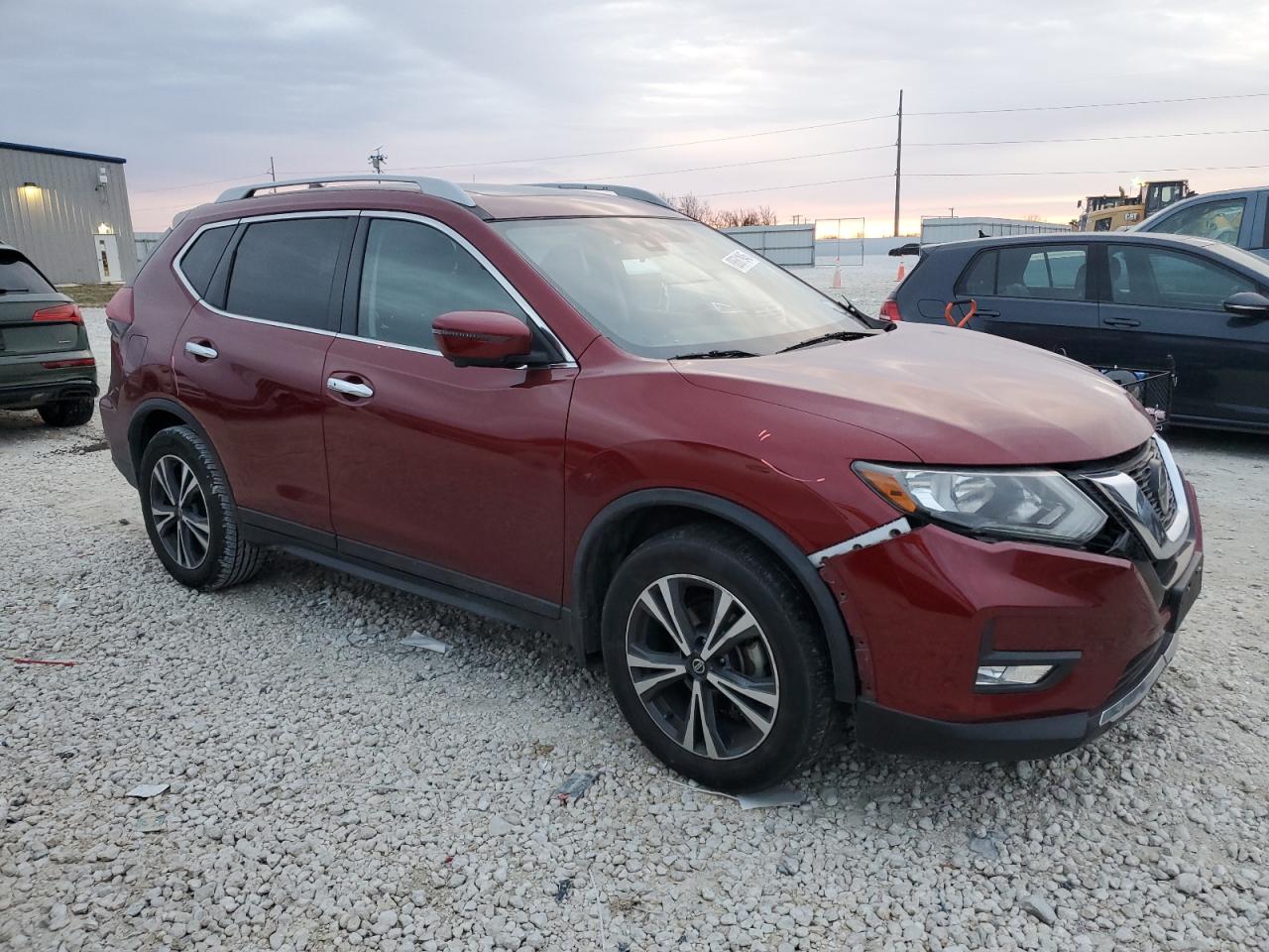 2019 Nissan Rogue VIN 5N1AT2MT0KC706829 Copart auction photo, front end damage thumbnail 4