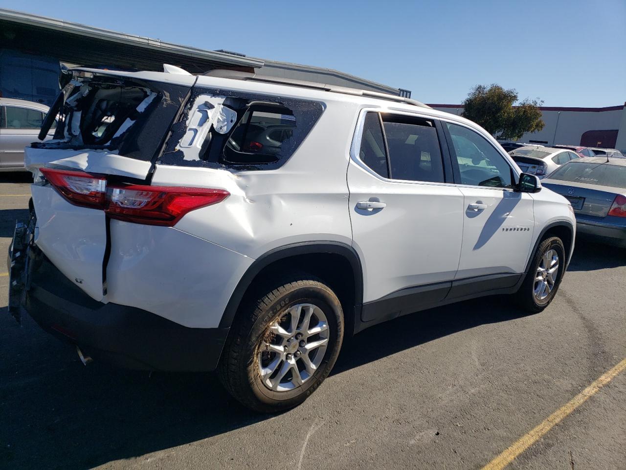 2019 Chevrolet Traverse VIN 1GNERGKW8KJ269051 Copart auction photo, rear end damage thumbnail 3