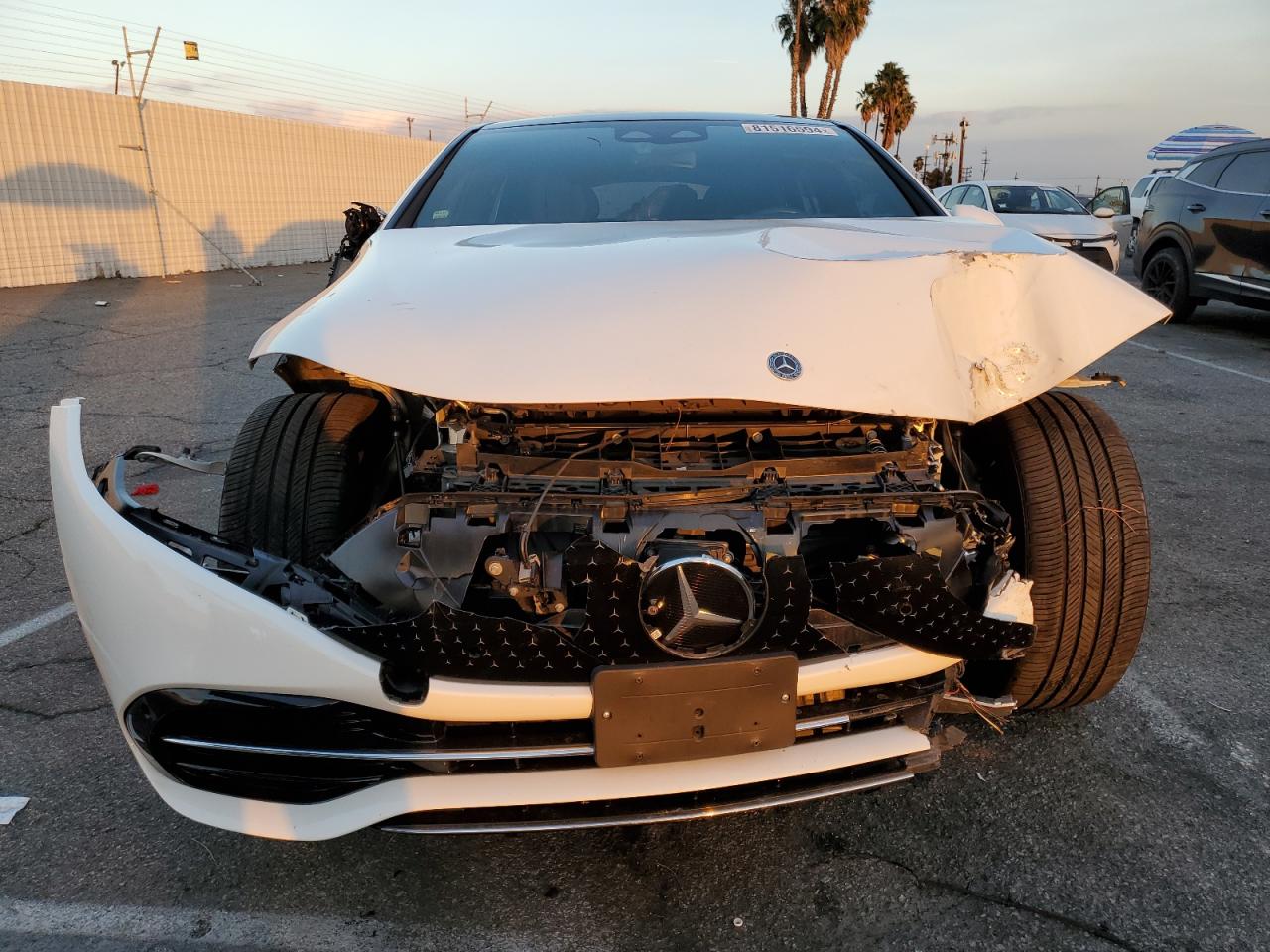 2022 Mercedes-Benz EQS VIN W1KCG2DB3NA014014 Copart auction photo, front end / side damage thumbnail 5