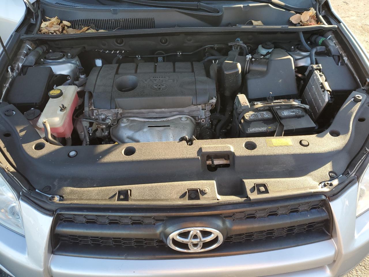 2011 Toyota RAV 4 VIN 2T3ZF4DV6BW097674 Copart auction photo, side damage thumbnail 13