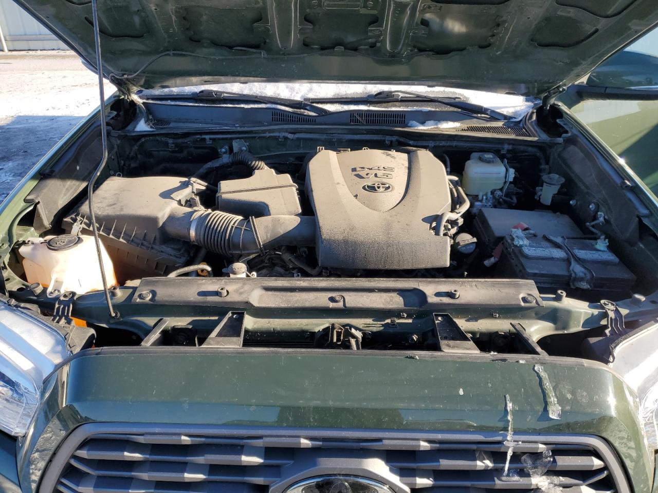 2021 Toyota Tacoma VIN 3TYCZ5AN6MT033246 Copart auction photo, front end damage thumbnail 11