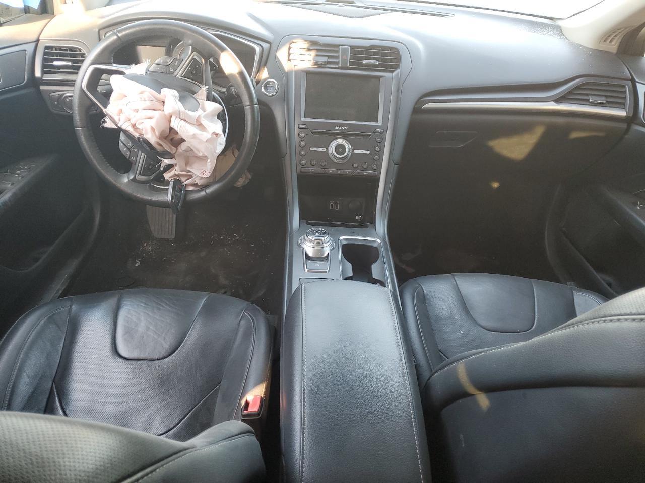 2019 Ford Fusion VIN 3FA6P0D9XKR225565 Copart auction photo, front end damage thumbnail 8