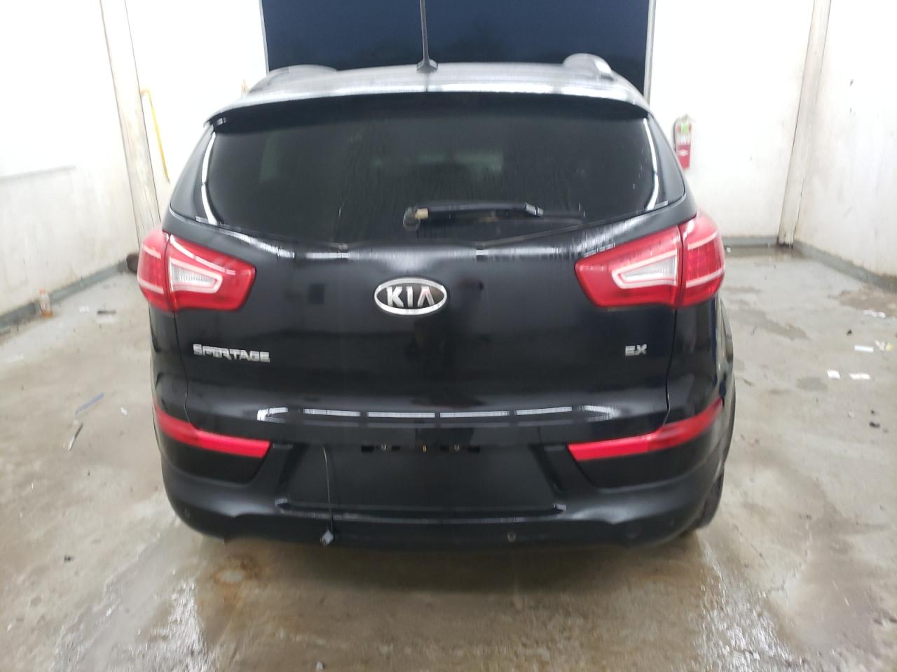 2011 KIA Sportage VIN KNDPCCA29B7160833 Copart auction photo, front end damage thumbnail 6