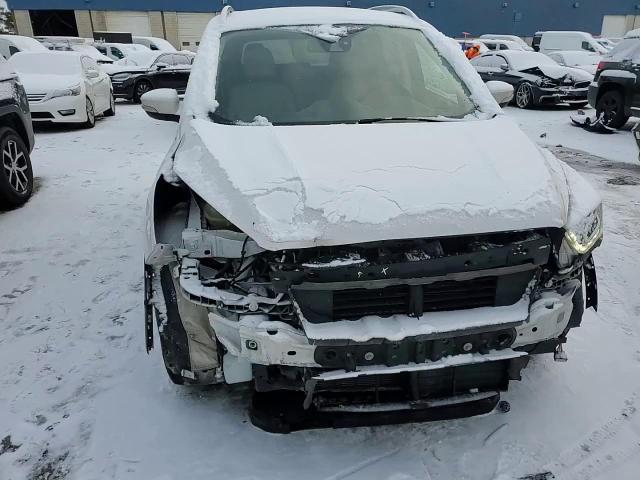 2017 Ford Escape VIN 1FMCU9JD0HUE33552 Copart auction photo, front end damage thumbnail 11